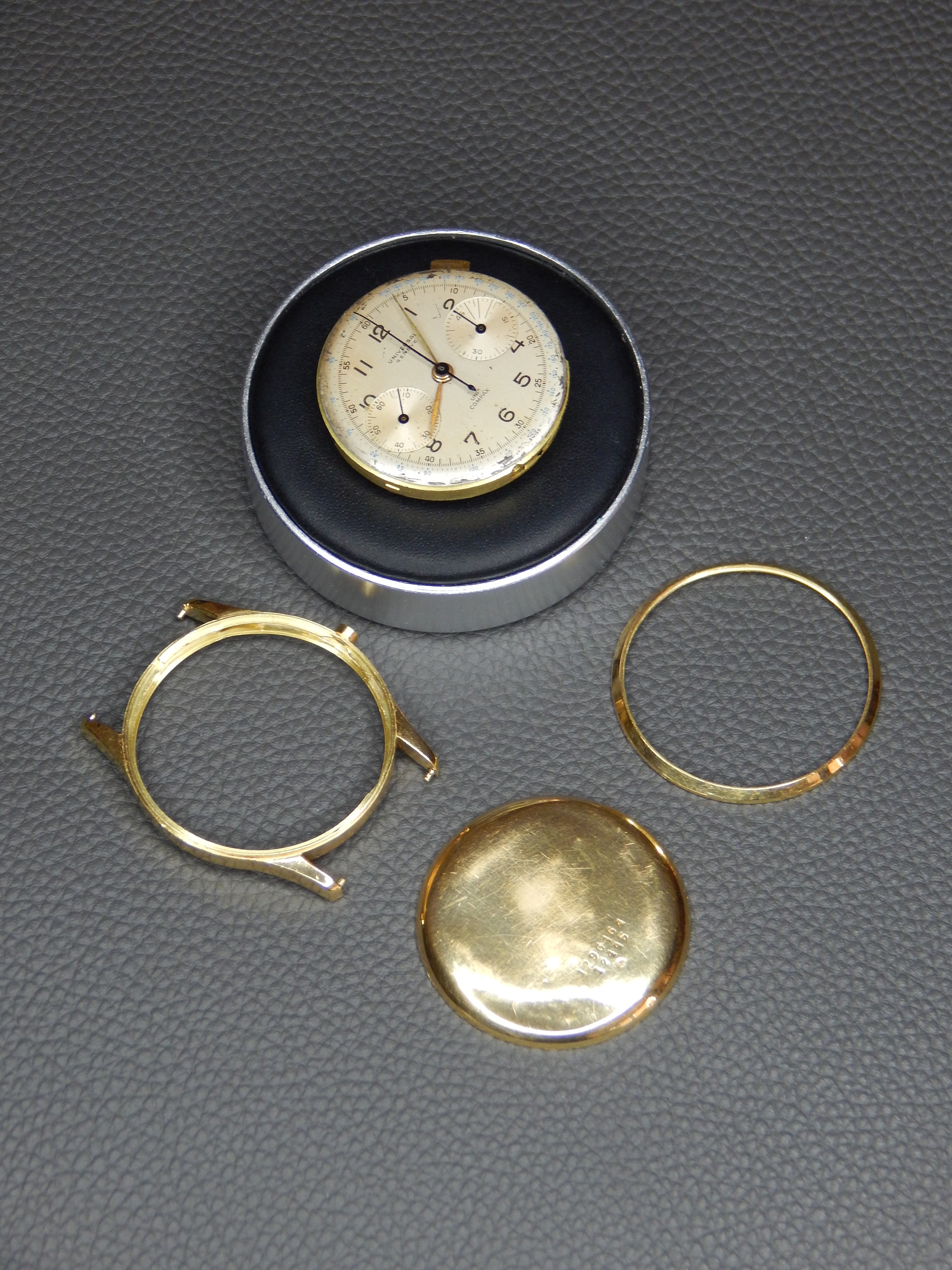 Universal Geneve Uni-Compax Ref. 12445