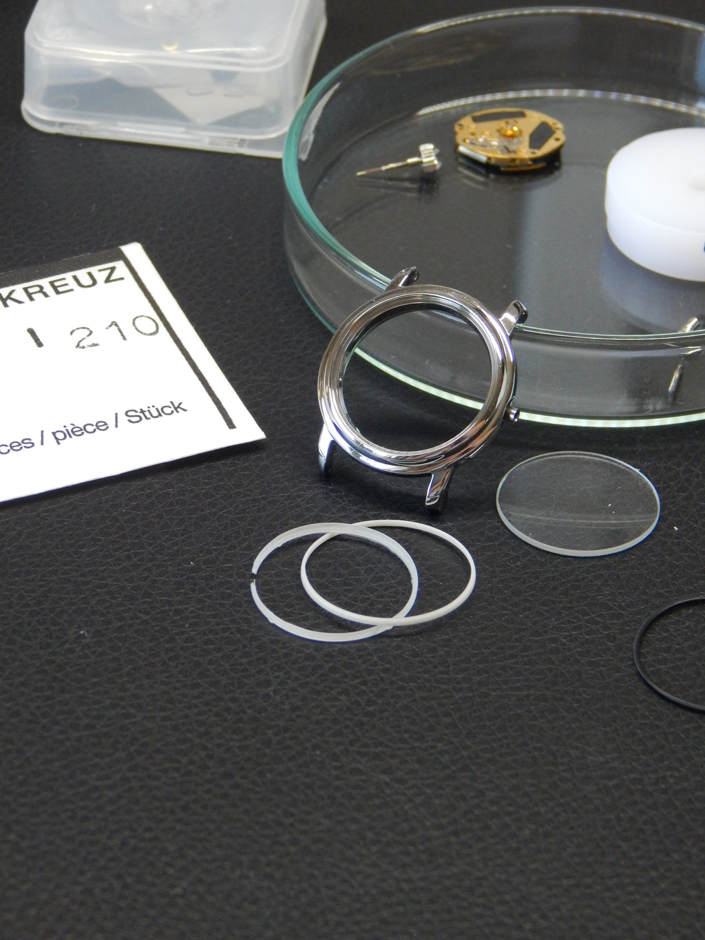 Frederique Constant „Colas“