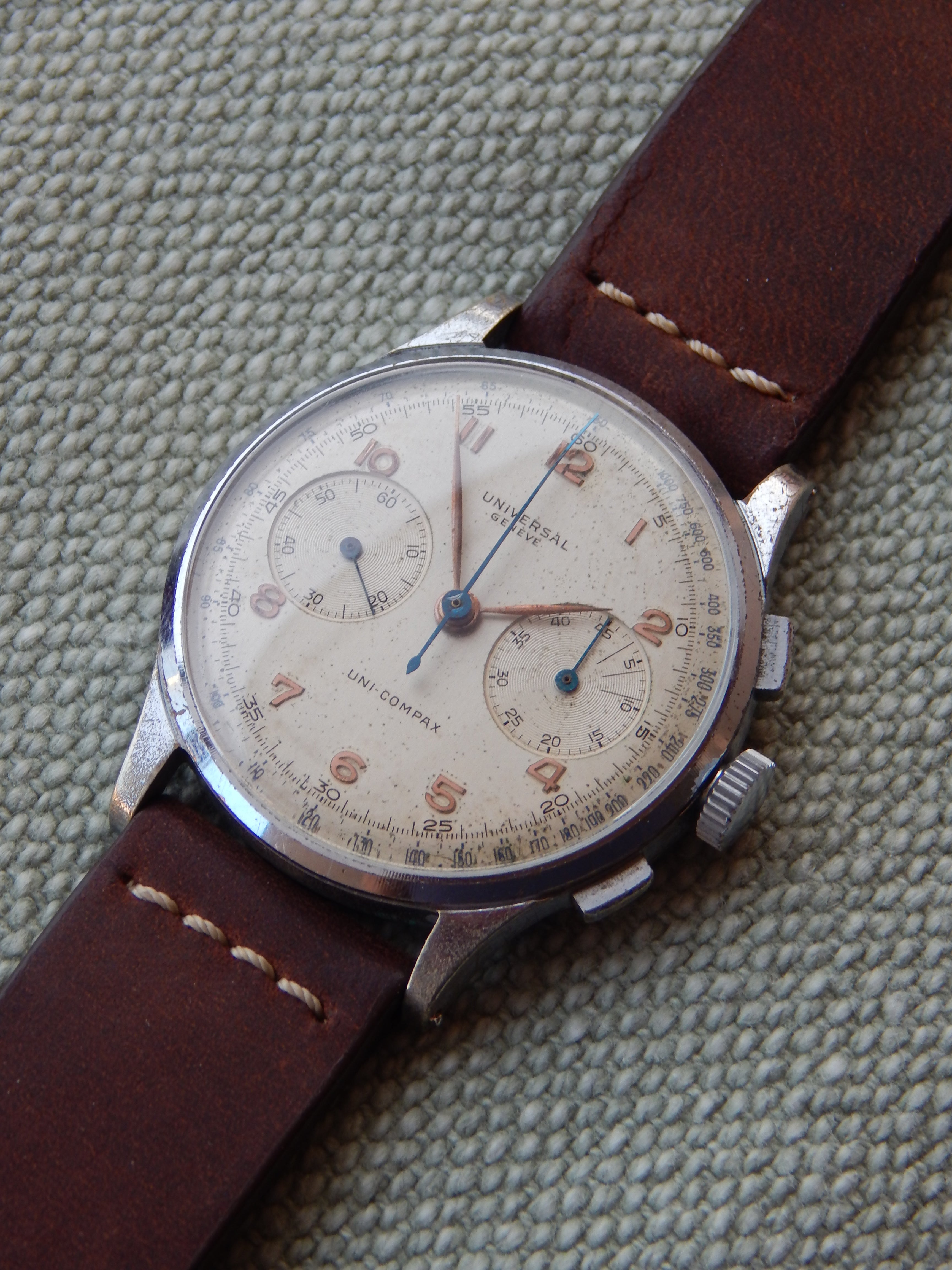 Universal Genéve Uni-Compax Ref. 32416