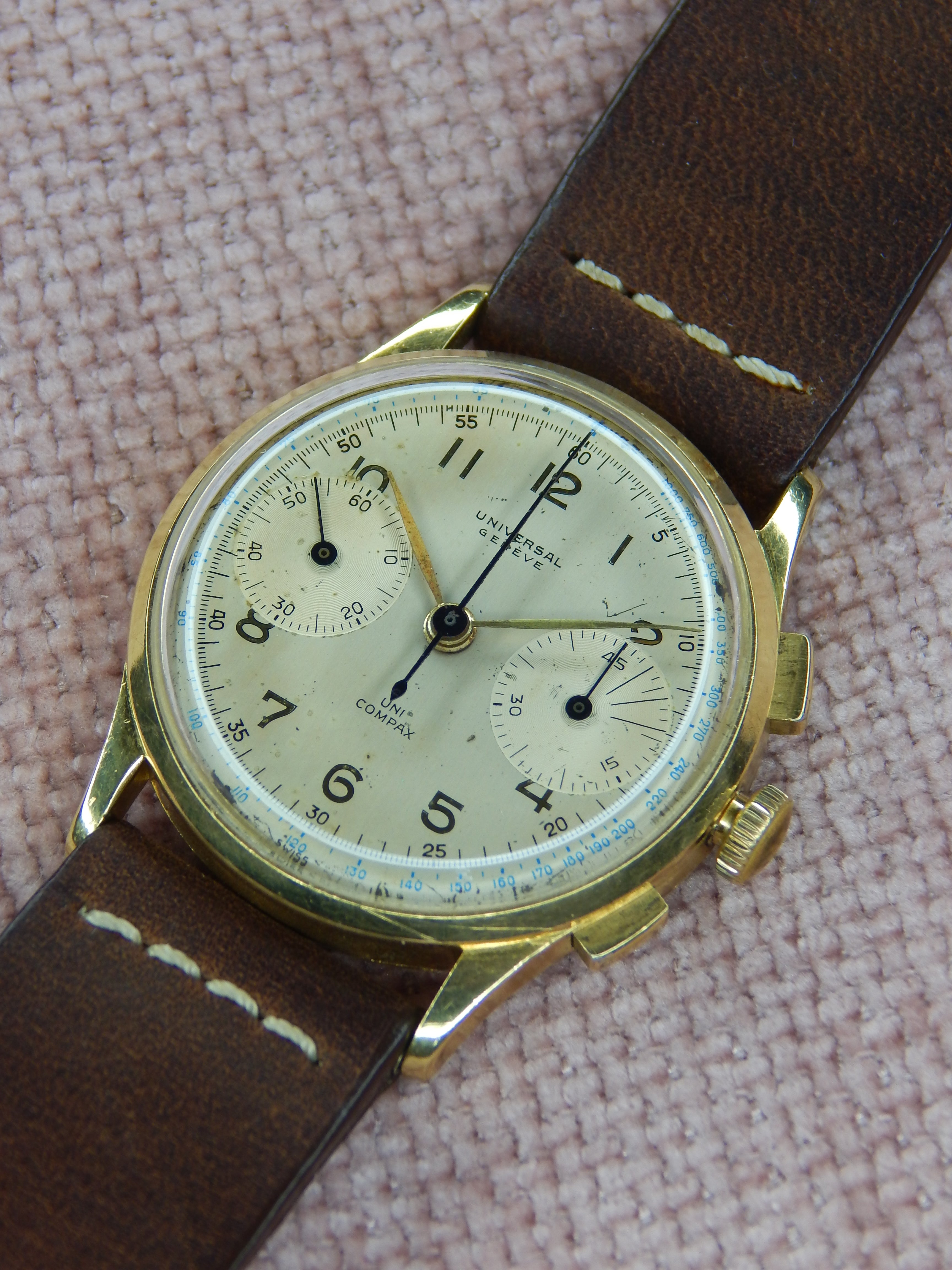 Universal Geneve Uni-Compax Ref. 12445