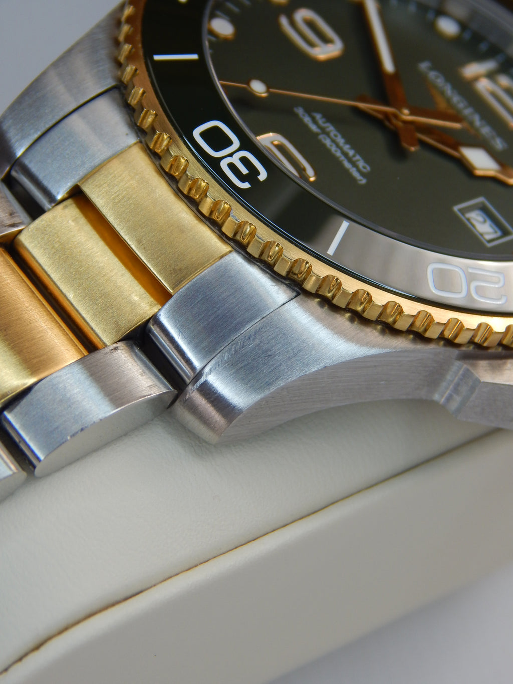 Longines Hydro Conquest, big size, Green Dial