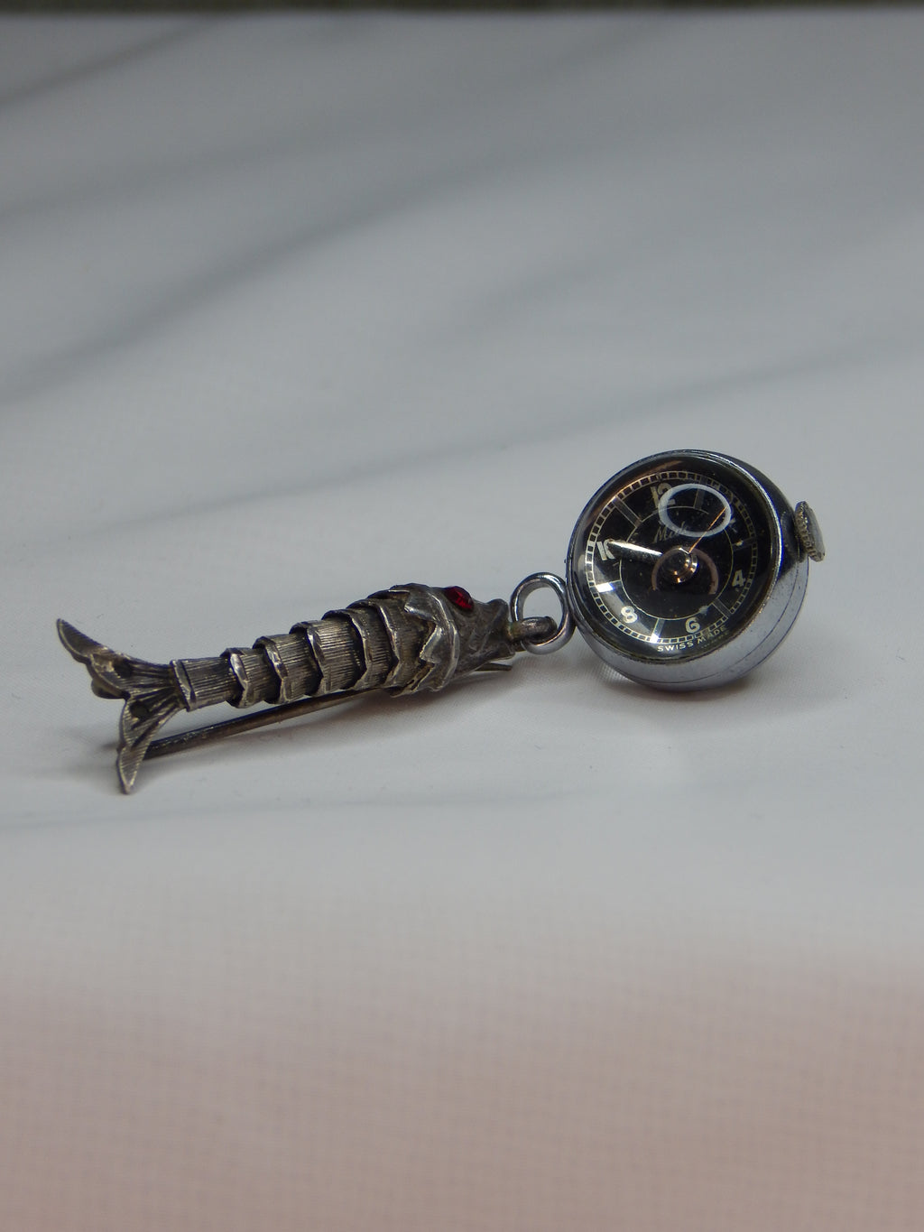 Príveskové hodinky Mido