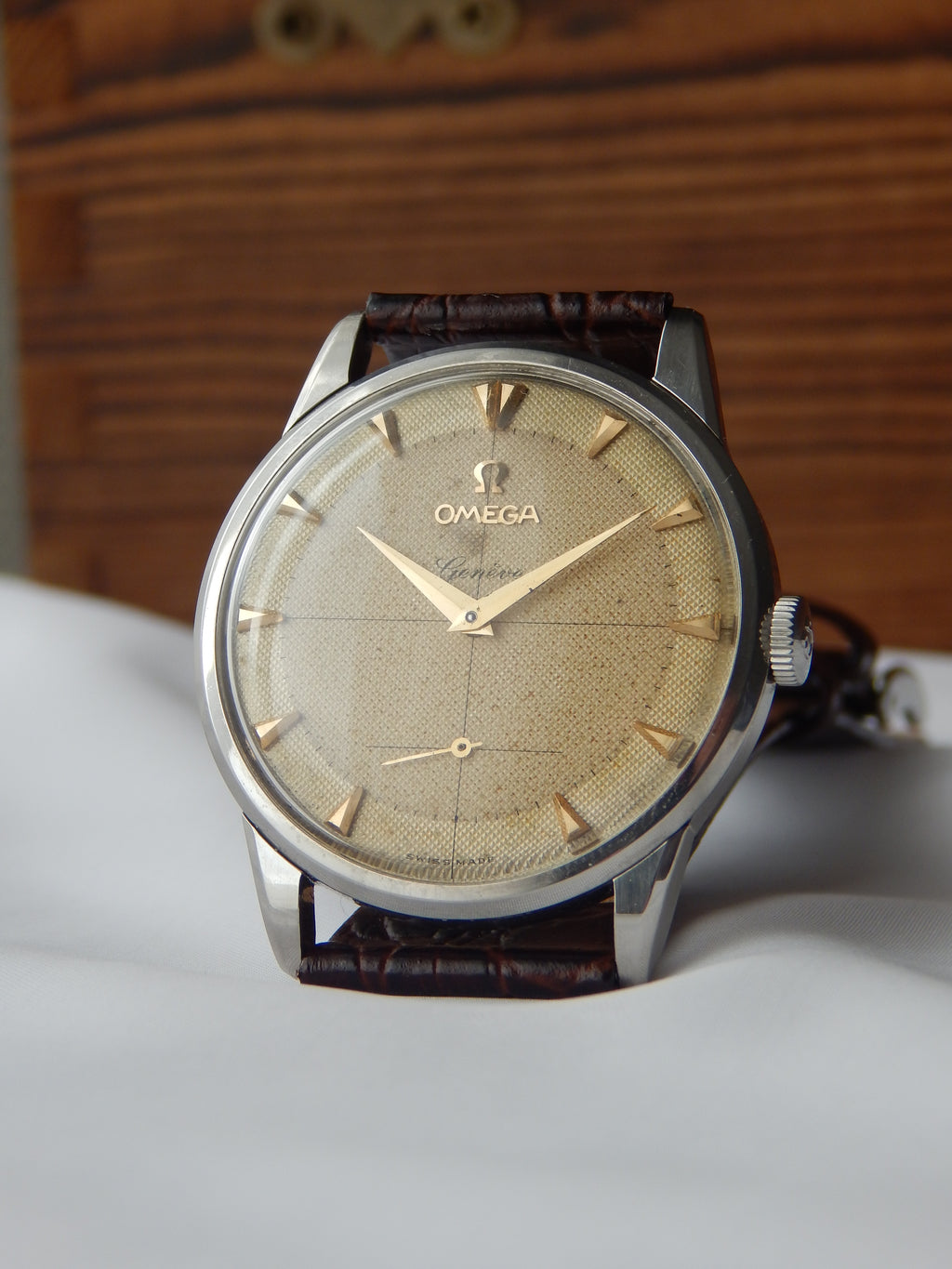 Omega Geneve 2748-5